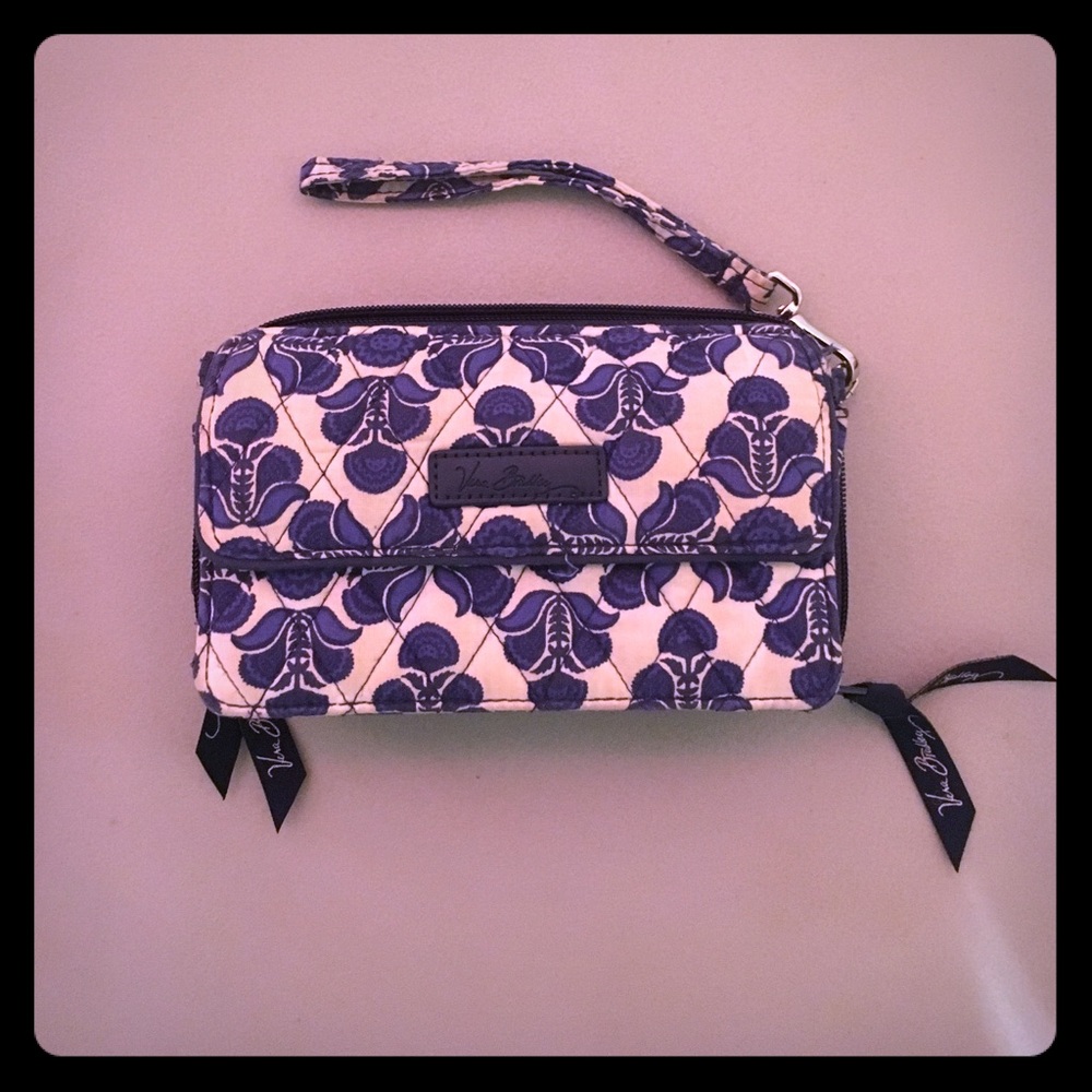 Vera Bradley cobalt blue wristlet