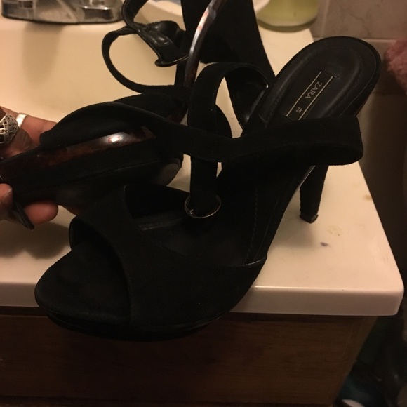 Zara shoes - Picture 4 of 7