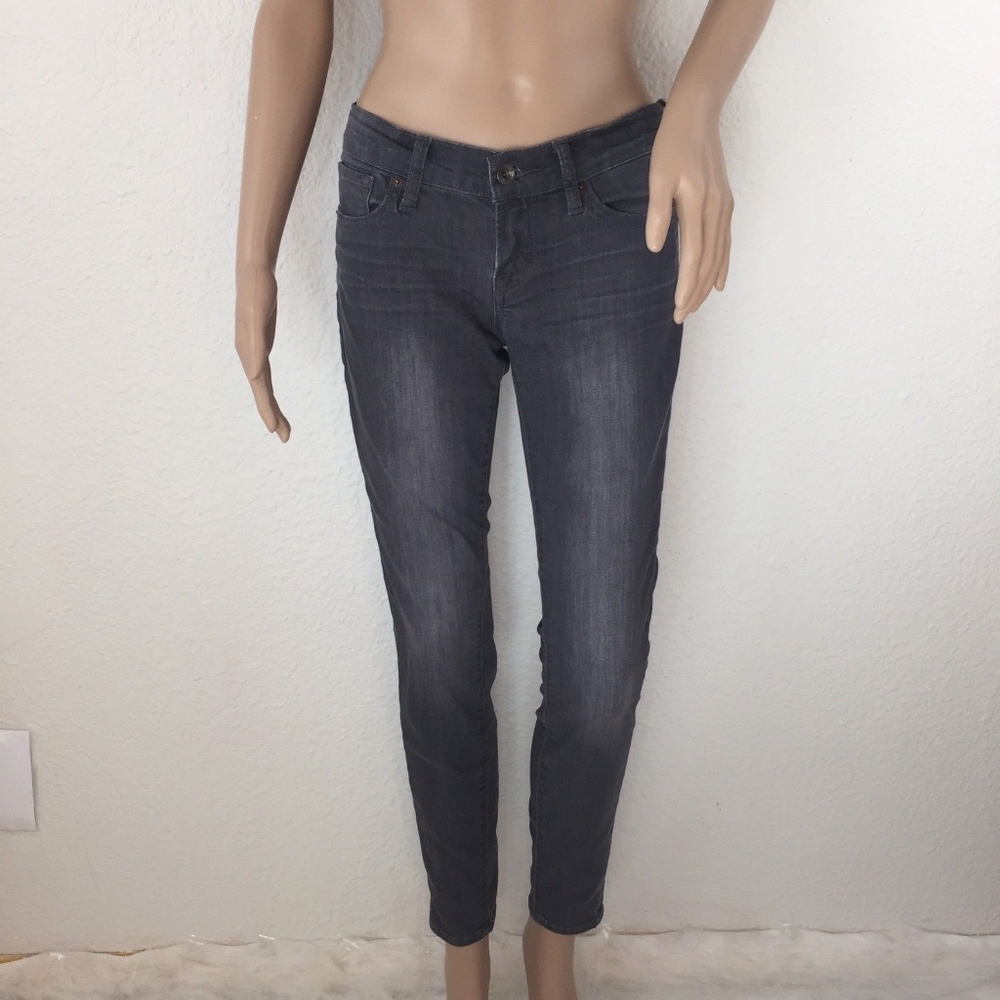 Lucky Brand Gray Charlie Skinny Jeans Size 0/25