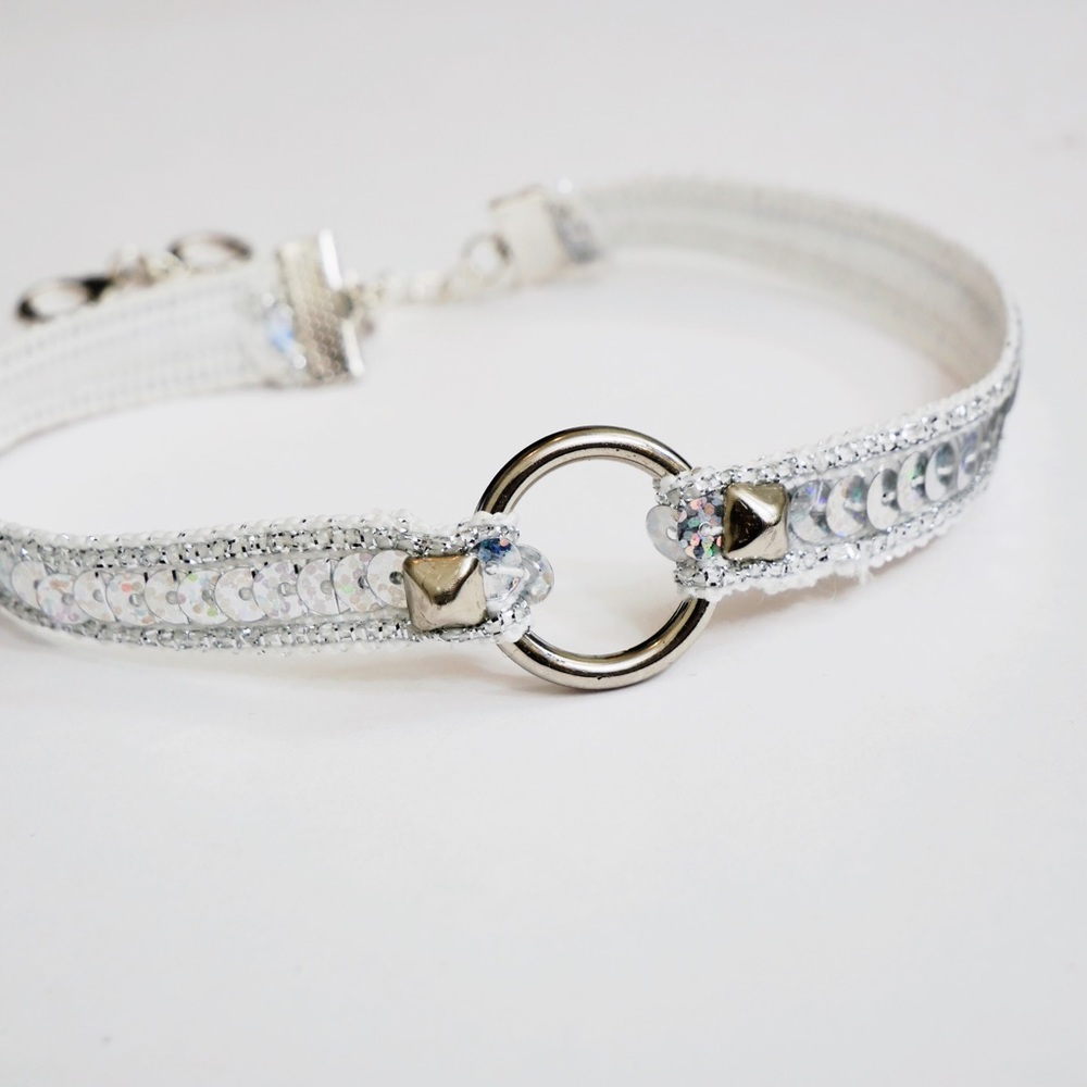 💎NEW💎 Holographic Sequin Studded O-Ring Choker - Picture 4 of 6