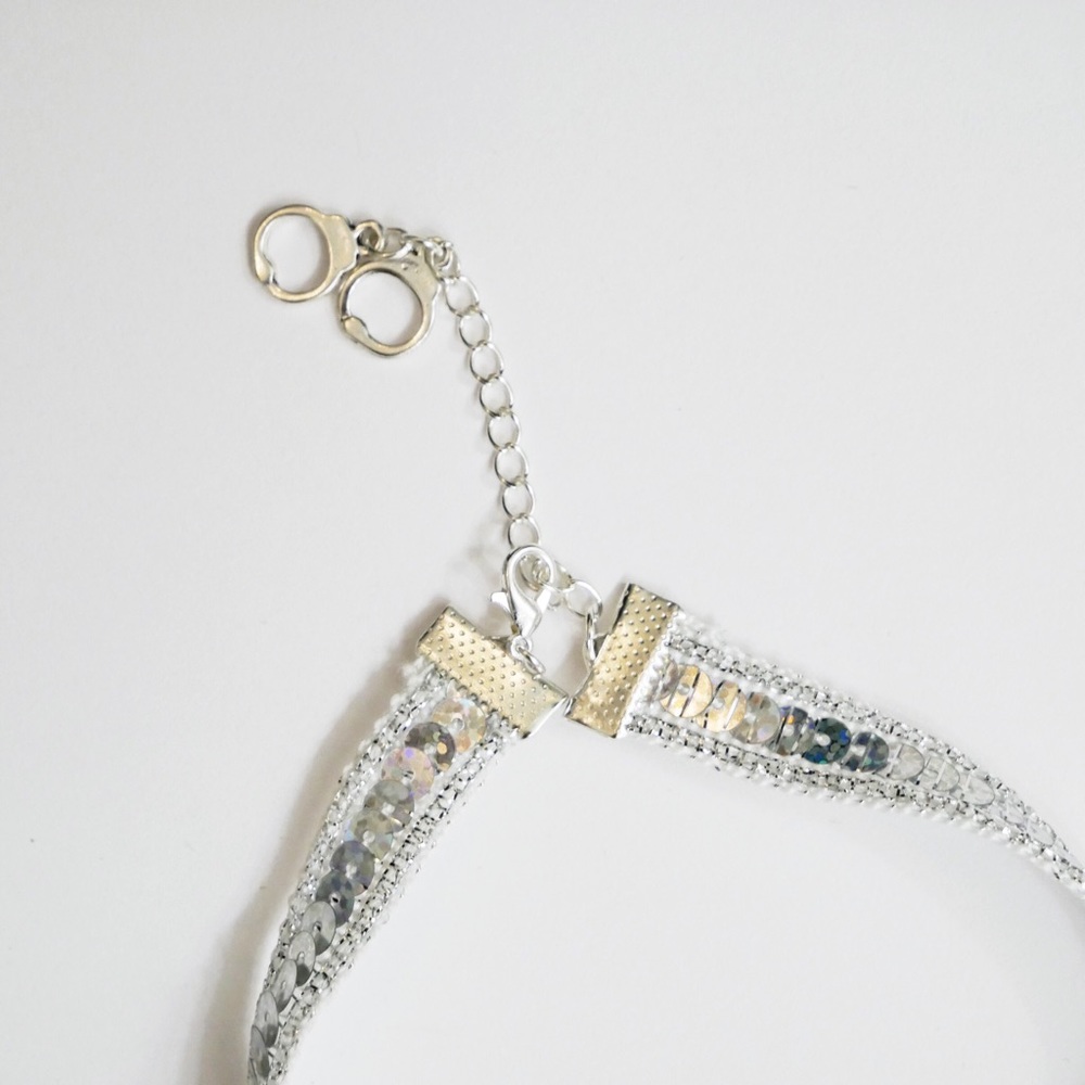 💎NEW💎 Holographic Sequin Studded O-Ring Choker - Picture 6 of 6