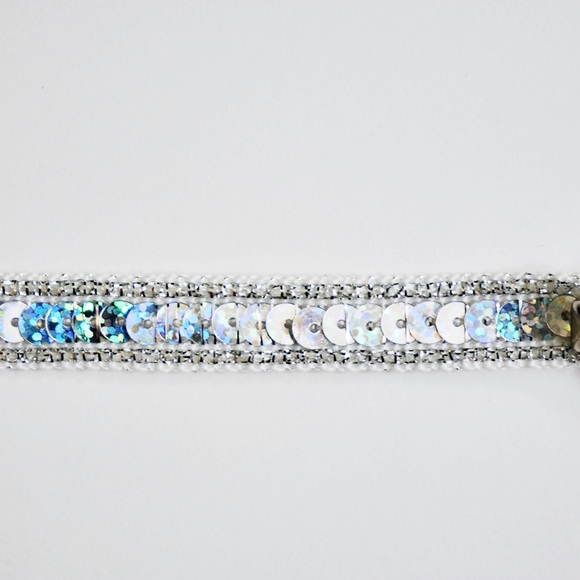 💎NEW💎 Holographic Sequin Studded O-Ring Choker - Picture 5 of 6