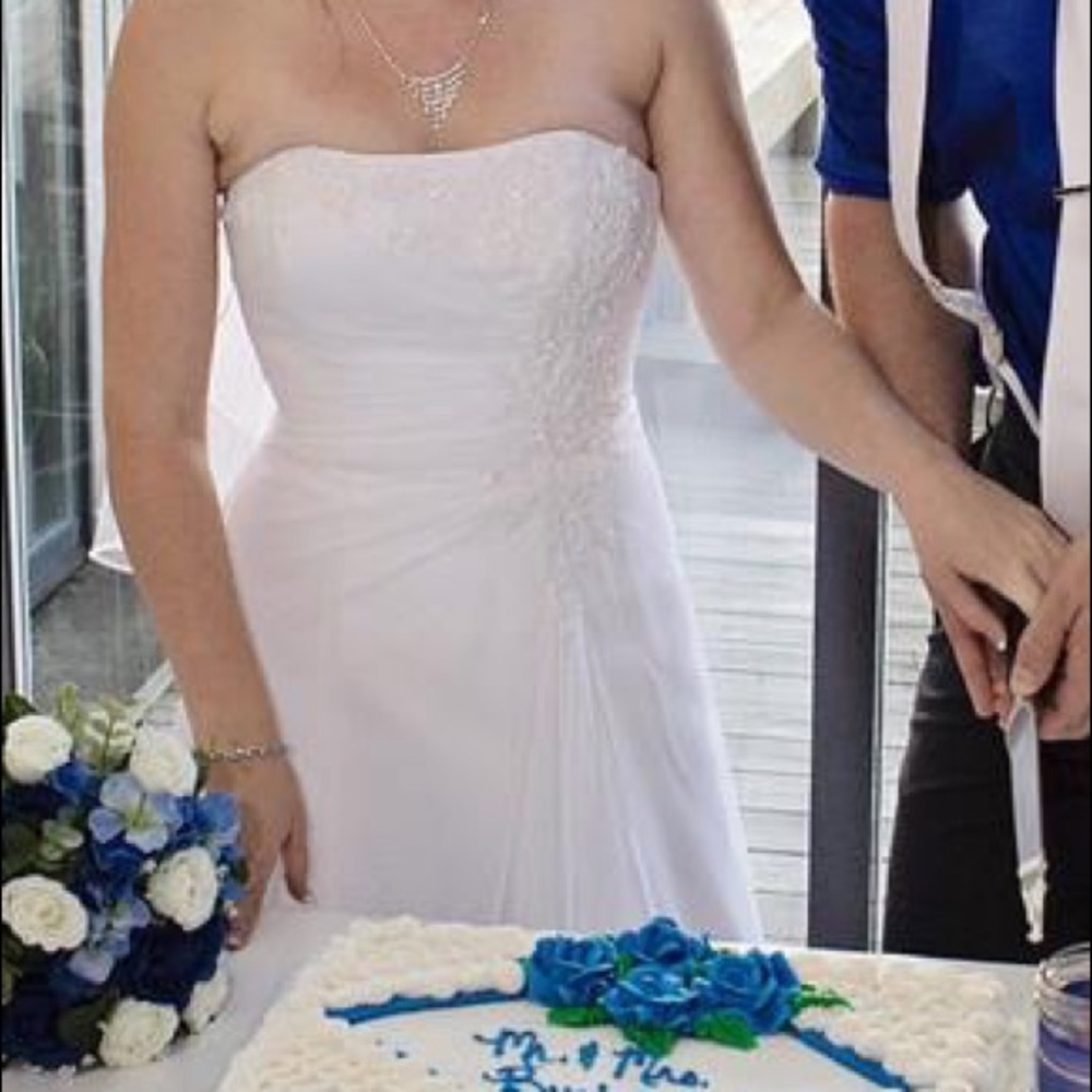 Wedding dress