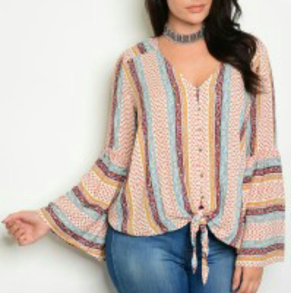 Bell sleeve V cut top  Plus size  1X-2x