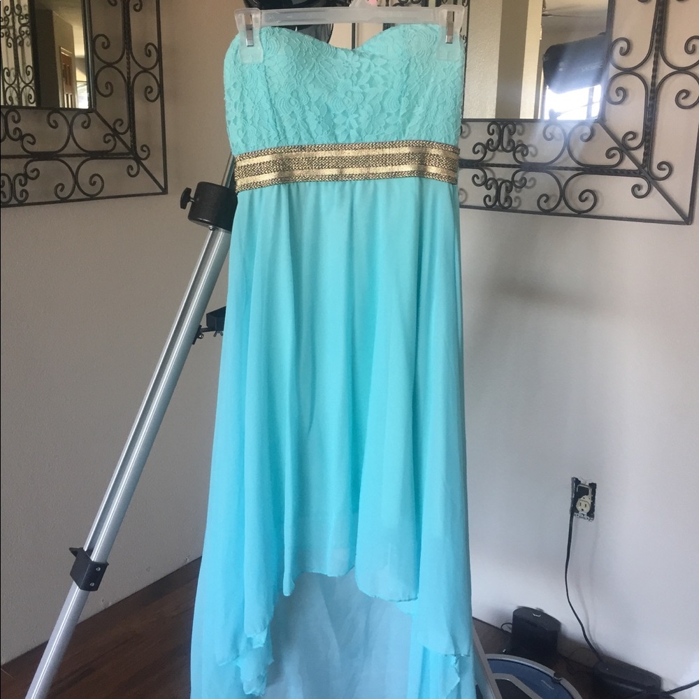 Strapless dress