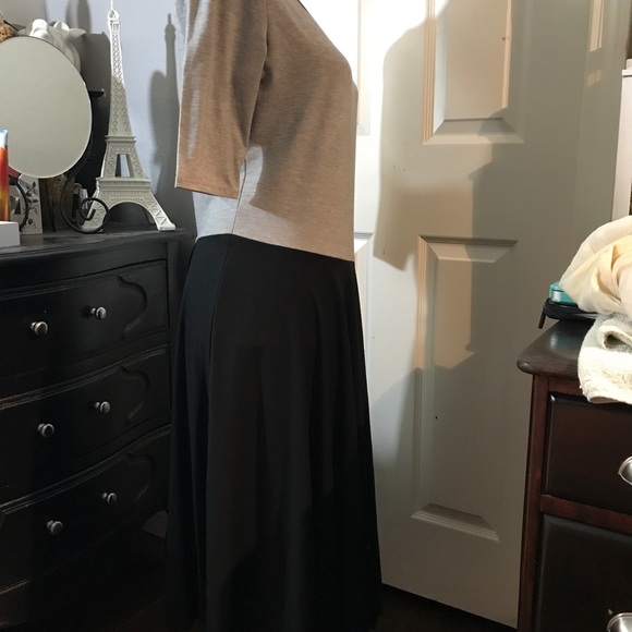 SOLD· Lularoe Nicole Women's Block Dress Black - Picture 2 of 5