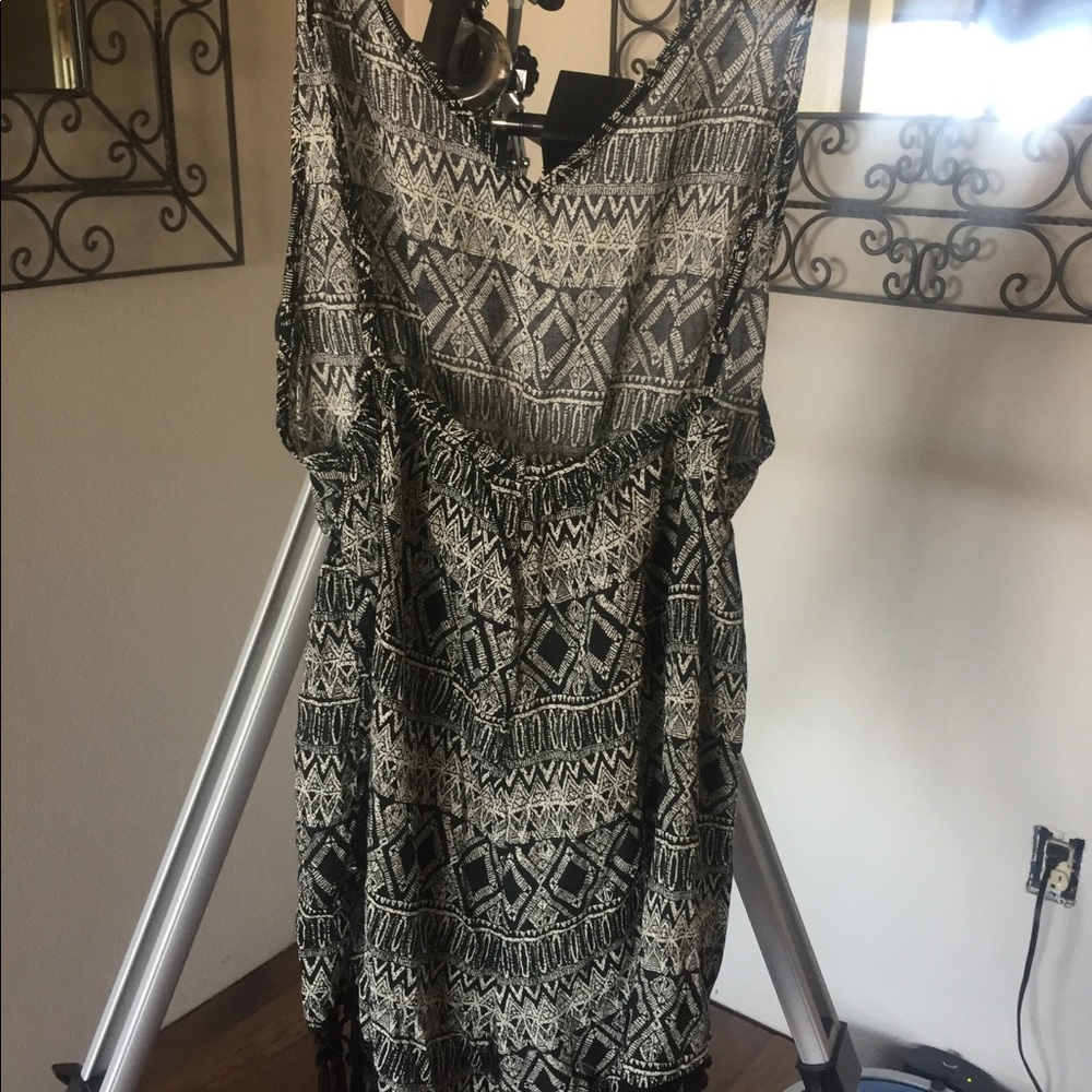 Fringed romper - Picture 2 of 3