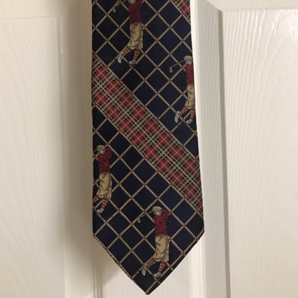 Robert Tallbot Golf themed necktie