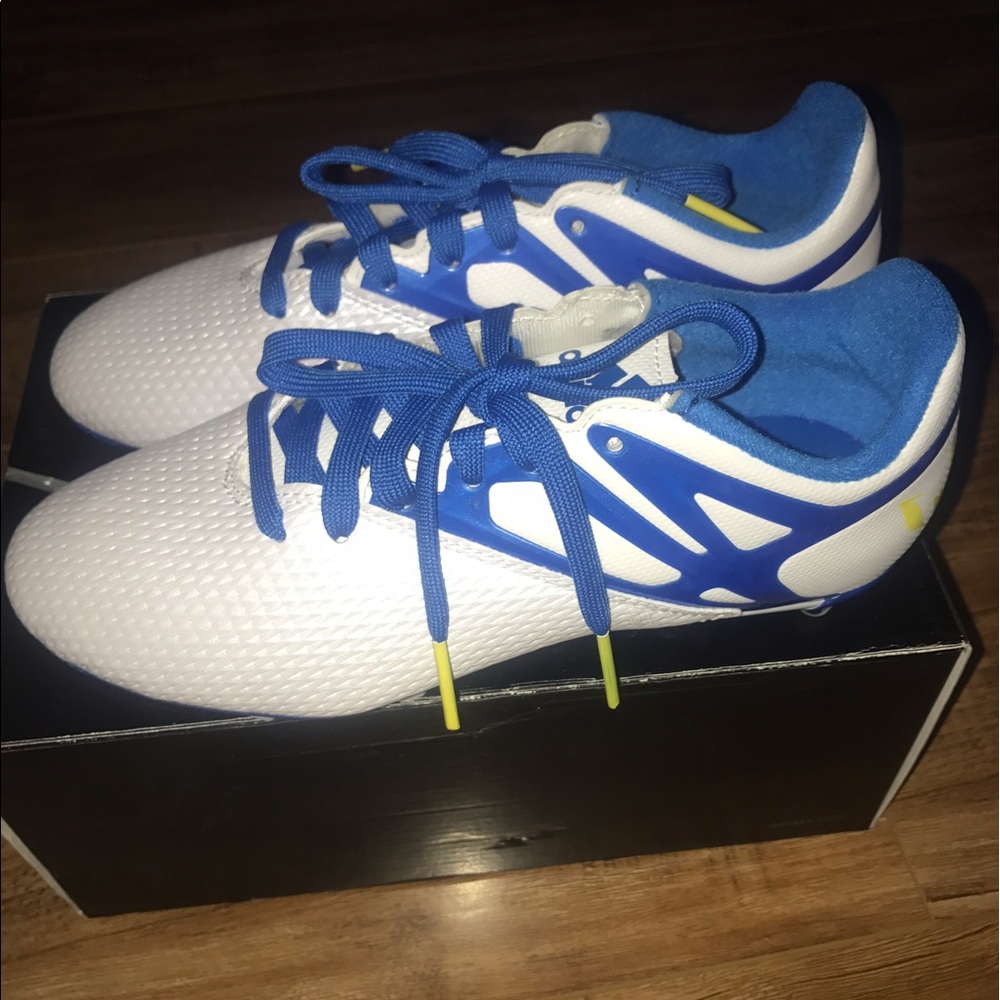Messi 15.3 cleats