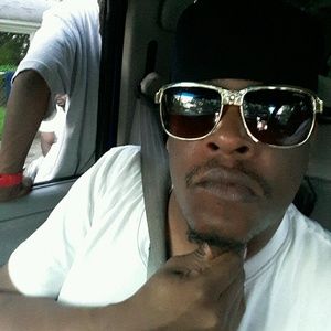 Meet your Posher, Henry