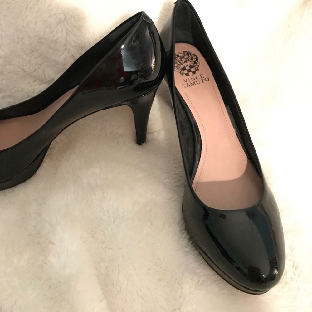 Brand New Vince Camino Heels