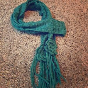 Green scarf