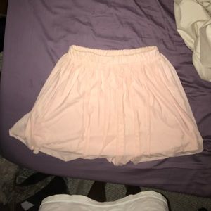 Cute flowy LA Hearts skirt