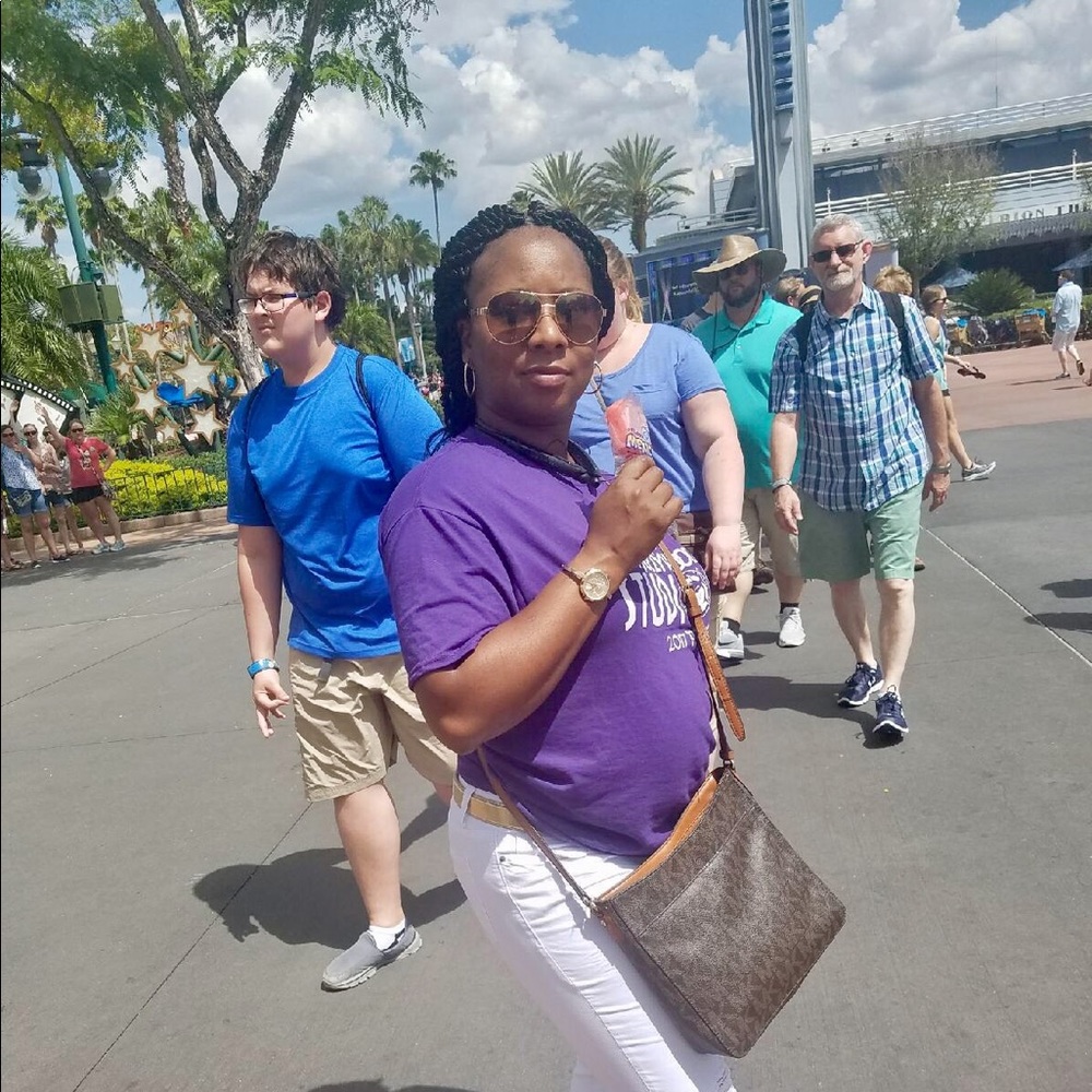 Meet your Posher, Dawanna