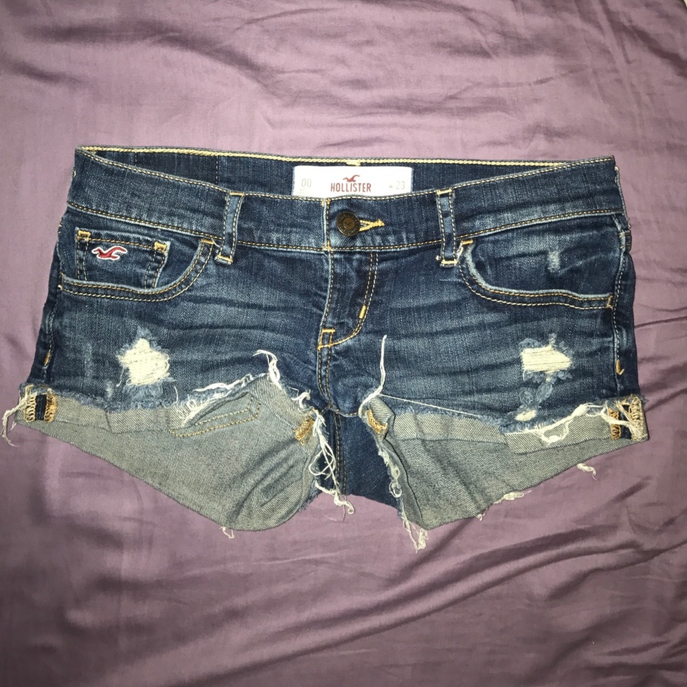 Distresses Hollister jean shorts
