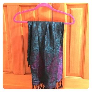 Ethnic print scarf
