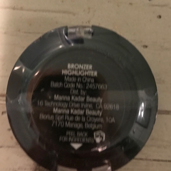 Bronzer/Highlighter Duo - Picture 2 of 2