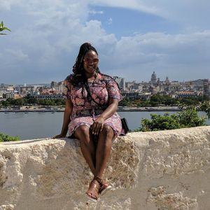 Meet your Posher, Joyous