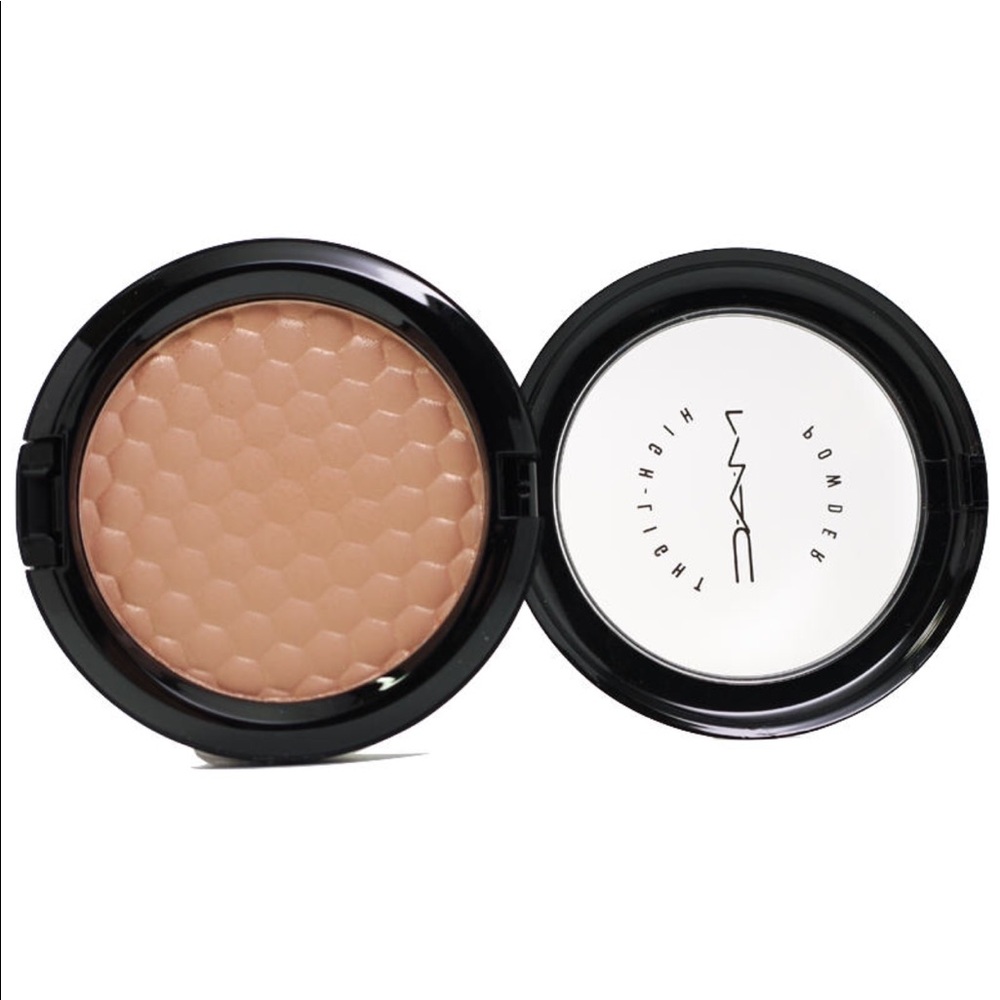 MAC Highlight Powder in Golden Nectar