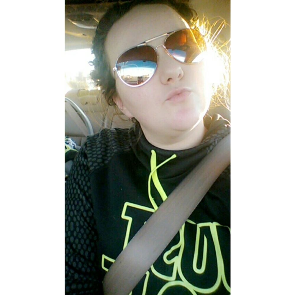 Meet your Posher, Madison