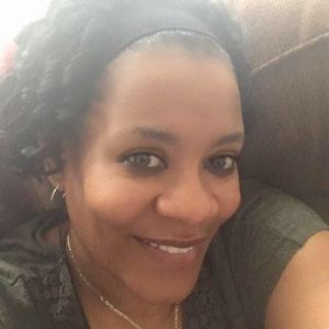 Meet your Posher, Alisa