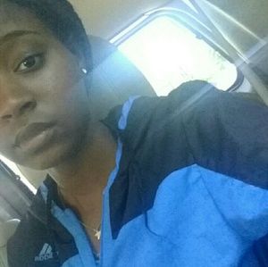 Meet your Posher, Briona