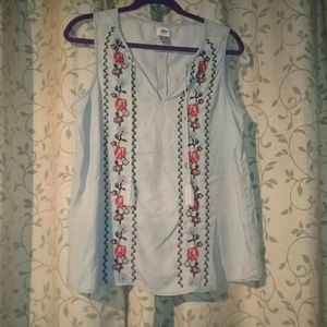 Brand new without tags Old Navy embroidered shirt