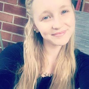 Meet your Posher, Michele