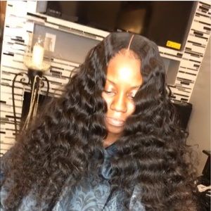 Meet your Posher, Celeste