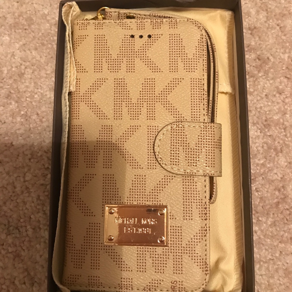 NWOT Michael Kors iPhone 6Plus Case
