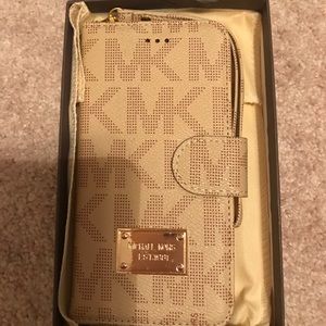 NWOT Michael Kors iPhone 6Plus Case