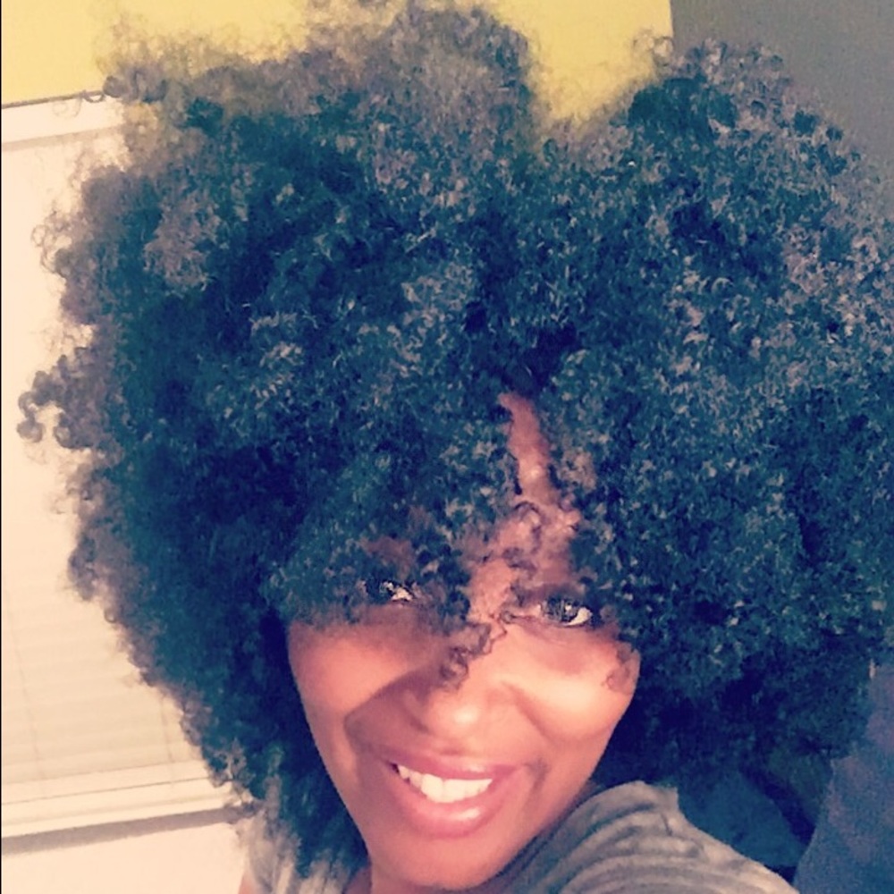 Meet your Posher, Kelli