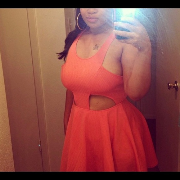 Dresses & Skirts - CutOut Flirty Dress Dresses & Skirts - CutOut Flirty Dress