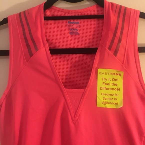 REEBOK Easy Tone Workout Top - Picture 2 of 8