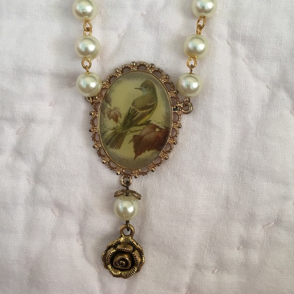 Handmade necklace - Picture 2 of 2