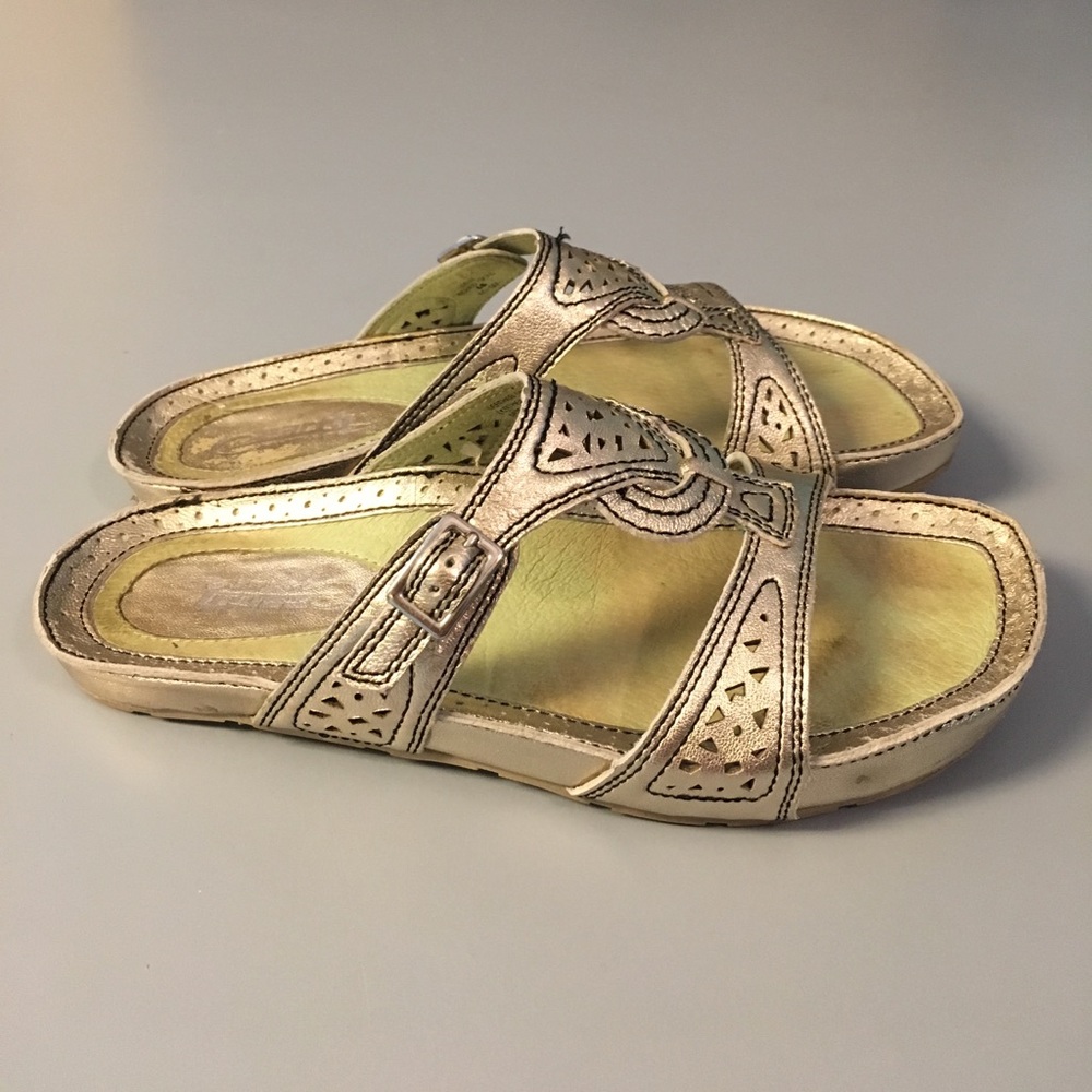 Earth Couture Leela sandals