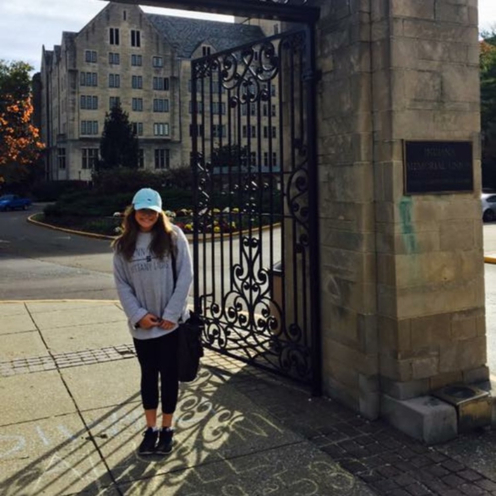 Meet your Posher, Chloe