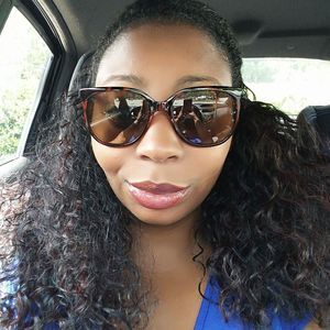 Meet your Posher, Jasmine