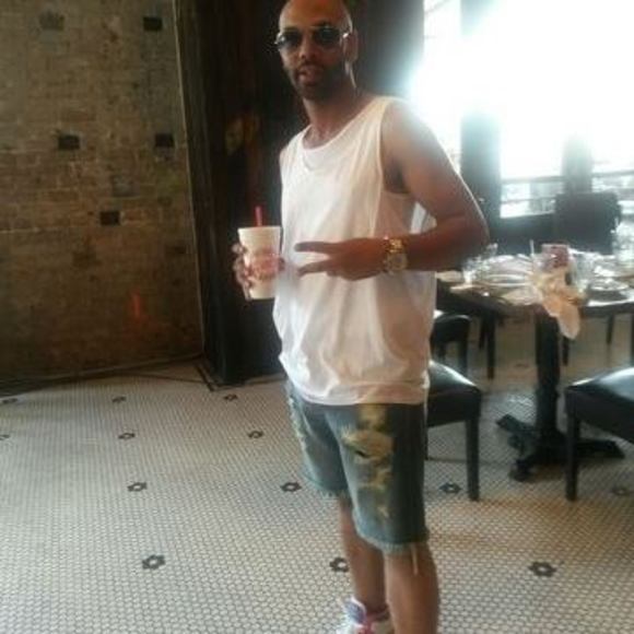 Meet your Posher, Phil - Picture 1 of 1