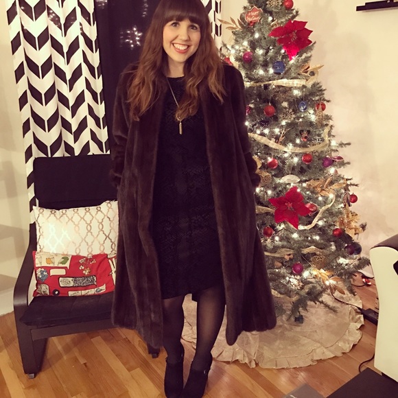 Meet your Posher, Chelsea - Picture 4 of 5