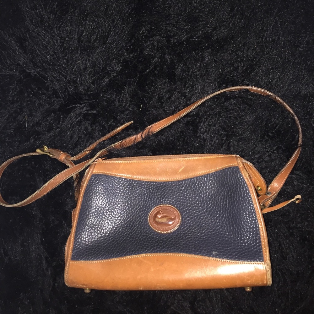 Authentic Vintage Dooney & Bourke Cross body Bag