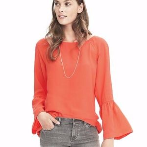 banana republic bell sleave top NWOT