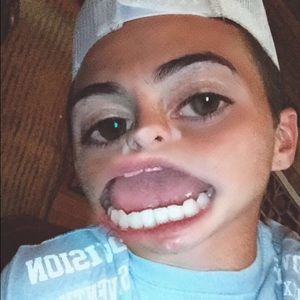 Meet your Posher, Conner