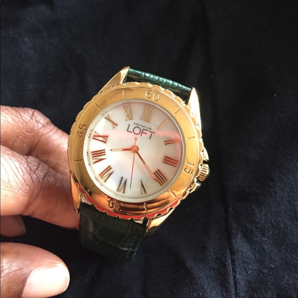 Loft watch