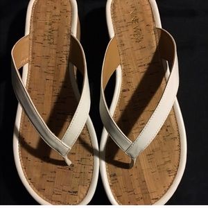 Nine West flip flops