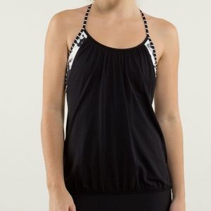 Lululemon No limits tank size 6