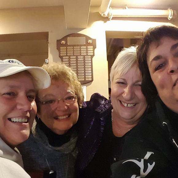 Meet your Posher, Aline - Picture 1 of 1