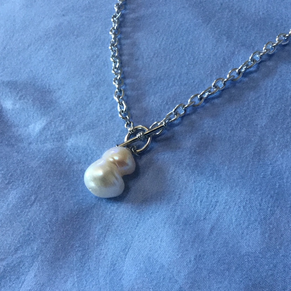 Silver Pearl Toggle Necklace