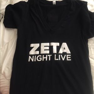 Zeta v neck