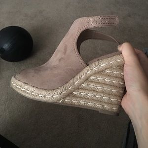 Target wedges